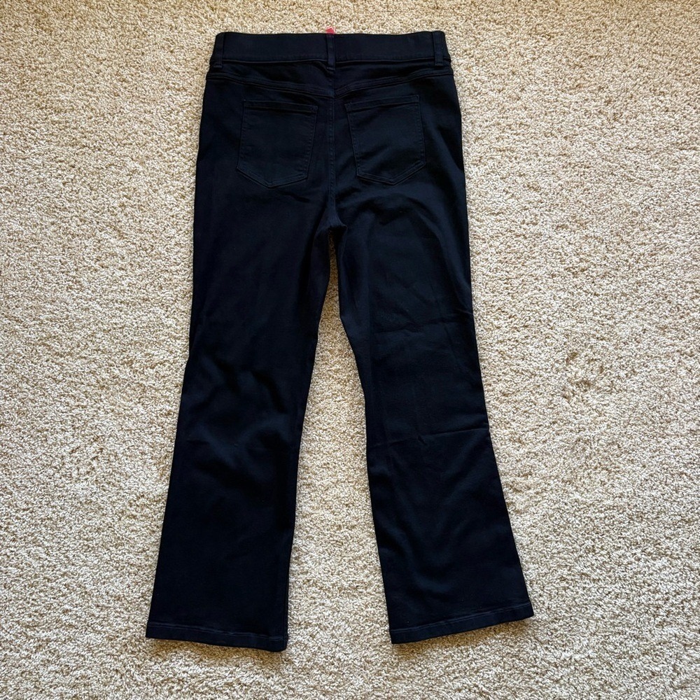 SPANX NWT Kick Flare Jeans Black High Rise Stretch Denim Pants Women's Large - Picture 7 of 7